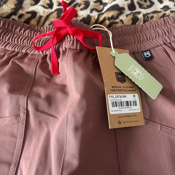 Mediclo FYSEL Catalina scrub joggers - Picture 2 of 4